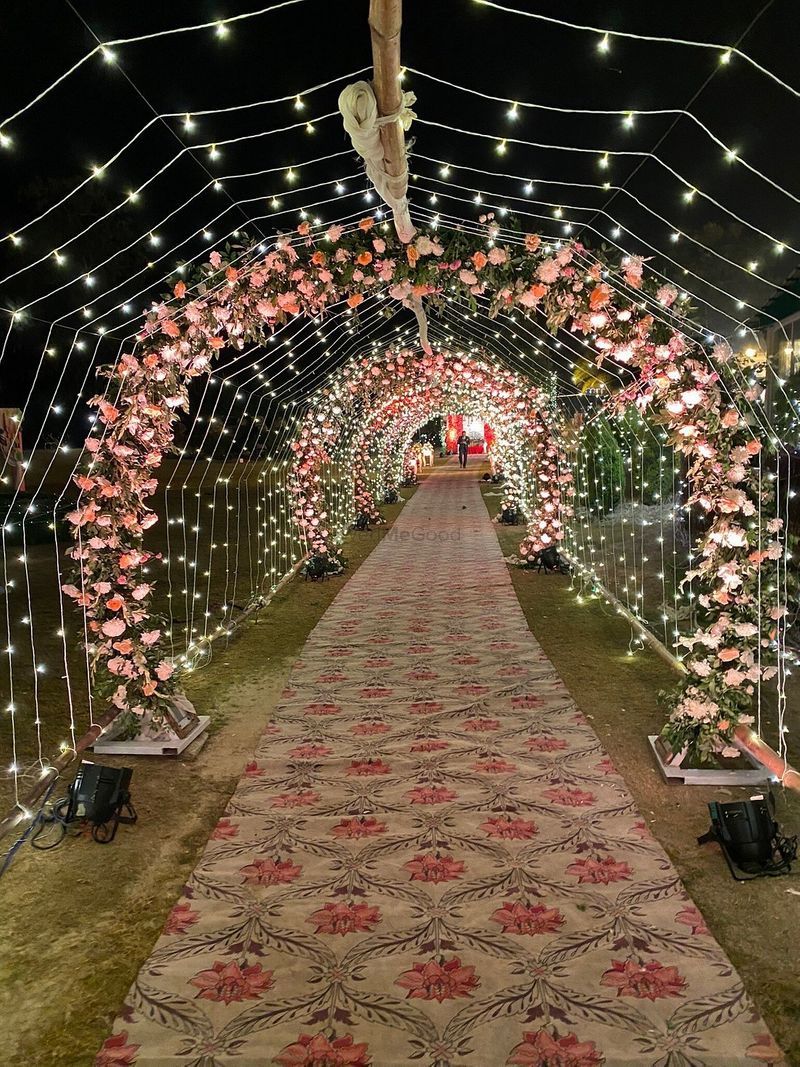 Royal Tunnel of Lights