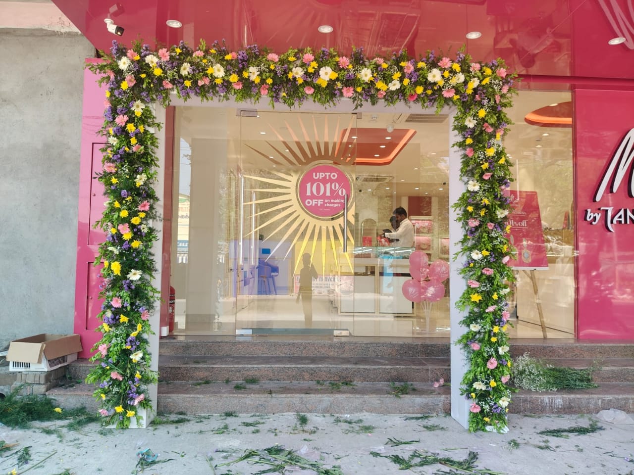 Sun-Kissed Lawn Mandap